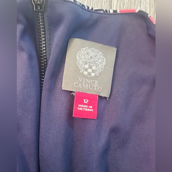 VINCE CAMUTO Pink and Navy Mandala Dress Size 12 Excellent Condition - Picture 7 of 12